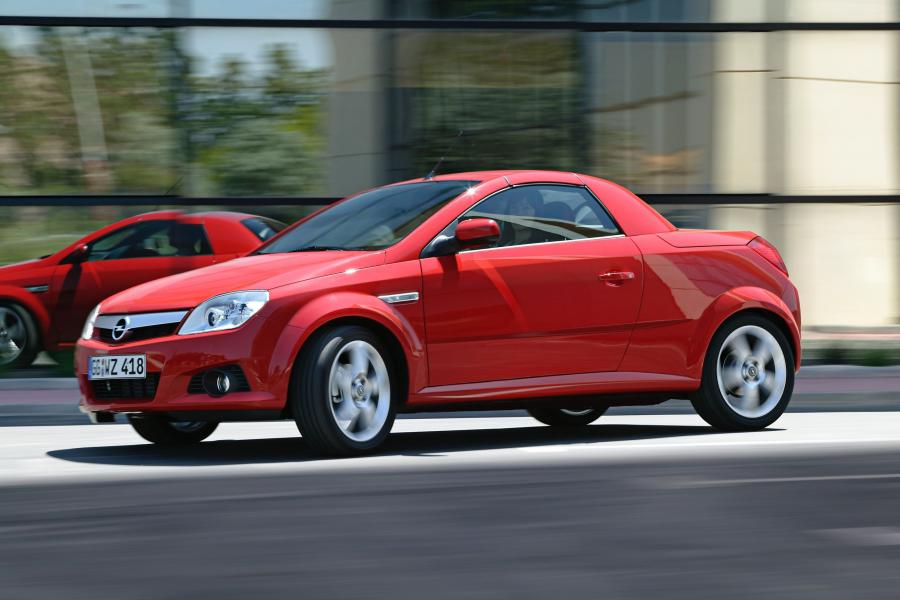  Opel Tigra Twin Top 2004 года  (фото 19 из 142)